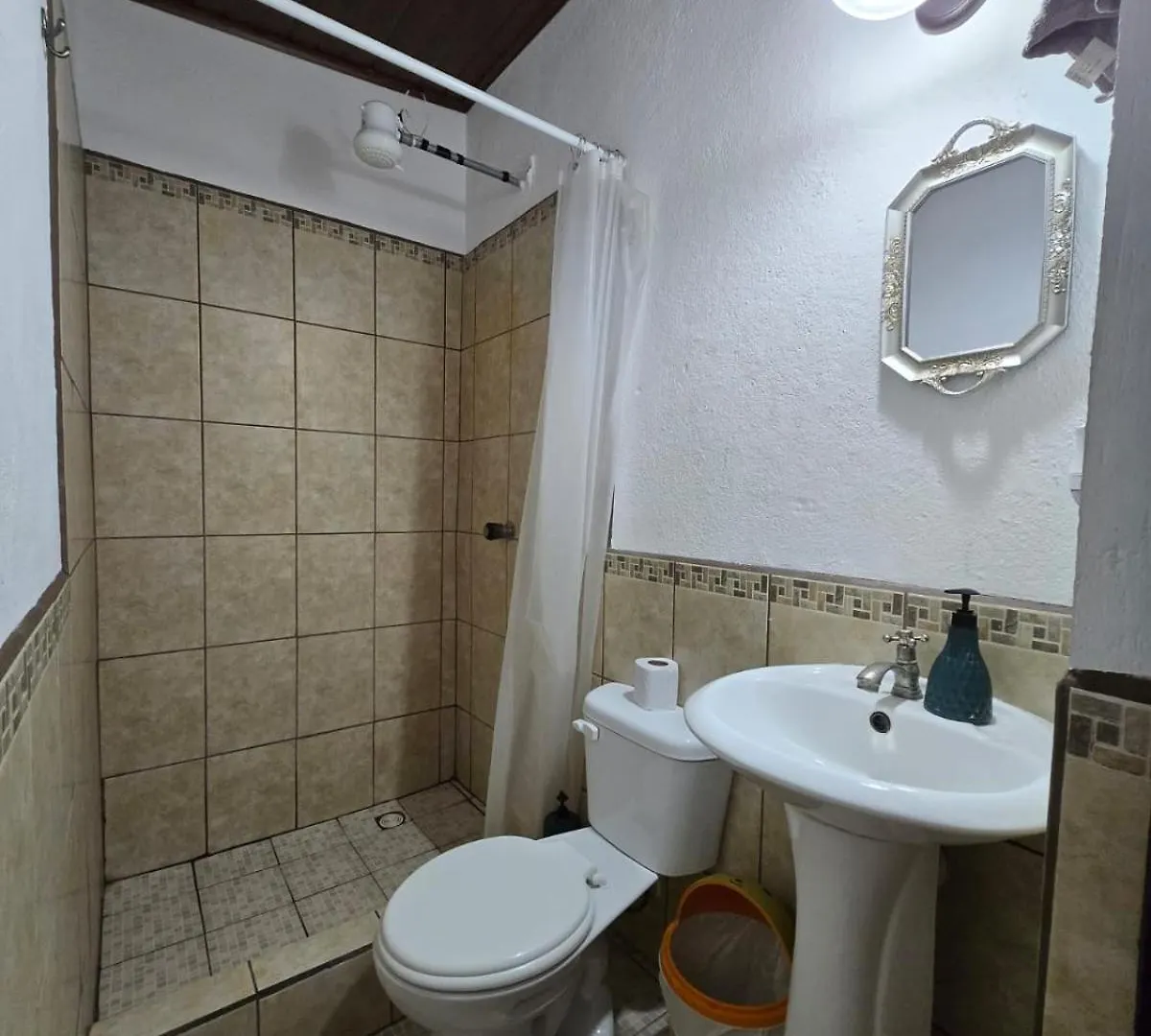 Gasthuis El Santuario Hotel Antigua Guatemala